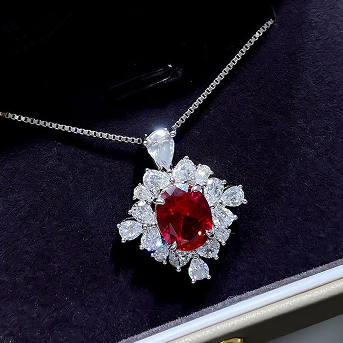 Fashion Sunflower Pendant Necklace For Women Luxury Design Collarbone Chain Elegant Ladies Jewelry