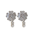 French Light Luxury Flower Rhinestone Teardrop Faux Pearl Necklace Jewelry Set view 5