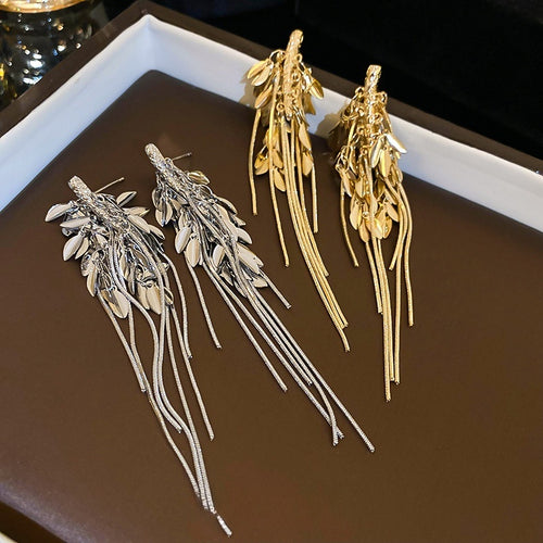 European American Style Metal Wheat Tassel Long Drop Earrings With Silver Pins