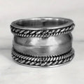 Vintage Bold Smooth Twisted Ring For Women Light Luxury Index Finger Fashion Jewelry view 7