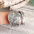 Fashion Vintage Dark Style Floral Ring For Women Blooming Flower Engagement Finger Jewelry view 2