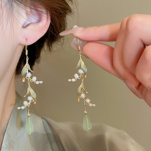 New Chinese Style Lily Of The Valley Leaf Teardrop Resin Drop Earrings For Women