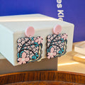Vintage Wavy Square Daisy Floral Acrylic Drop Earrings For Women Spring Bohemian Statement Earrings view 2