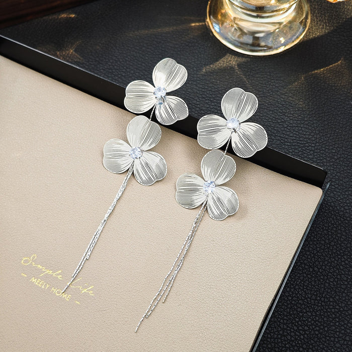Elegant Silver Alloy Flower Zircon Stud Long Tassel Drop Earrings For Women Statement Luxury Earrings
