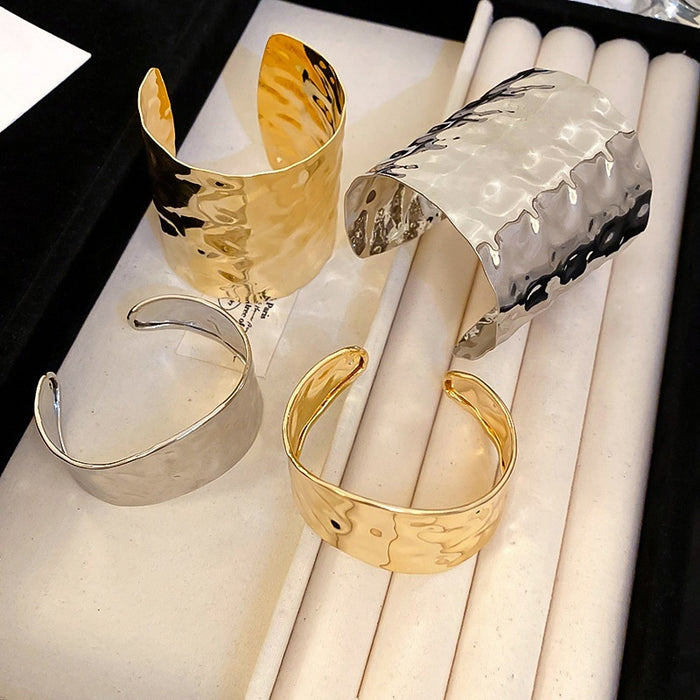 Irregular Metal Line Bangle Minimalist Luxury Open Cuff Arm Bracelet For Women