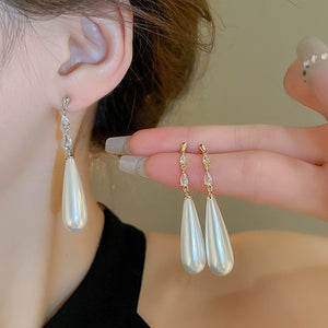 Gold Plated Silver Needle Teardrop Geometric Faux Pearl Stud Earrings French Court Chic