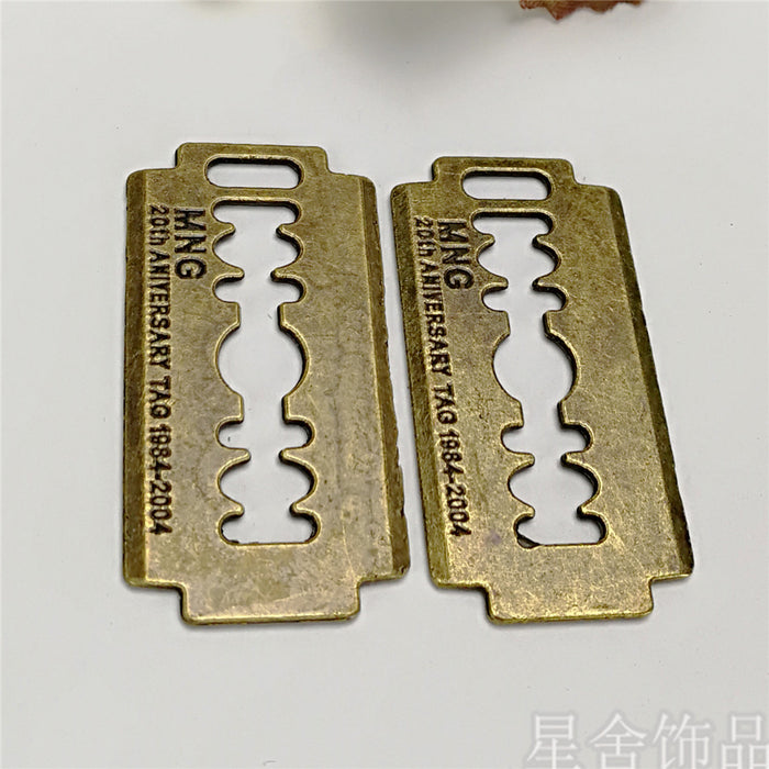 Vintage Razor Blade Alloy Charm Pendant