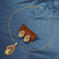 Vintage Geometric Hollow Diamond Oval Gold Tone Alloy Jewelry Set Elegant Necklace Stud Earrings view 3