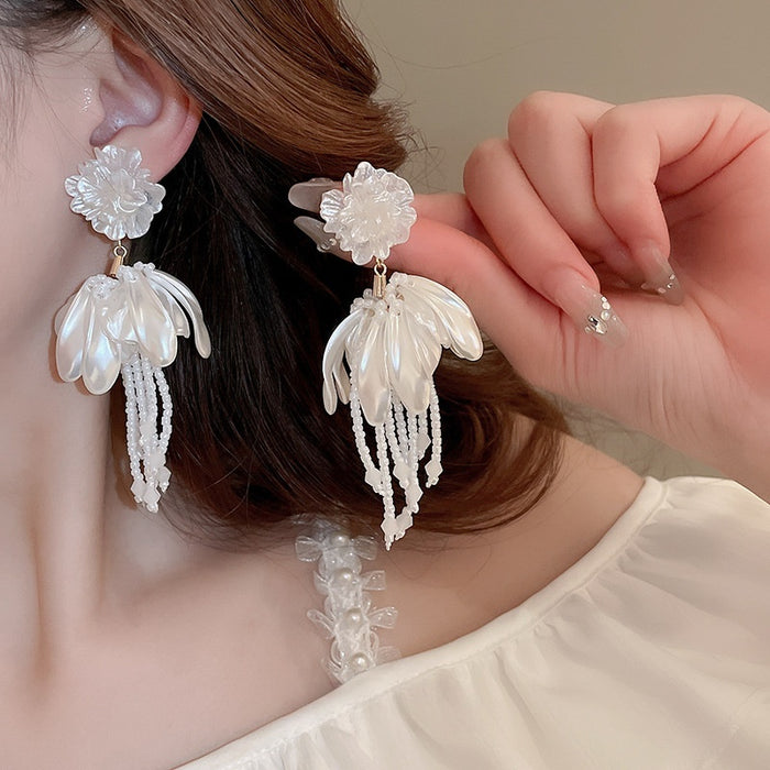 Chic White Faux Crystal Flower Tassel Drop Earrings With Silver Pins