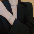 European American Geometric Rhinestone Alloy Necklace Jewelry Set Elegant Fashion Clavicle Chain view 2