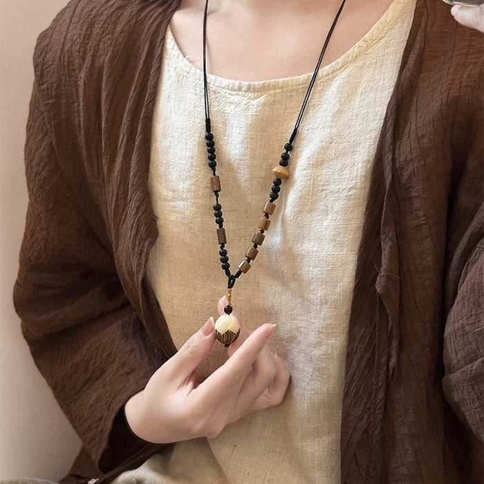 New Chinese Style Wood Bead Geometric Choker Necklace For Women Hanfu Inspired Collarbone Jewelry