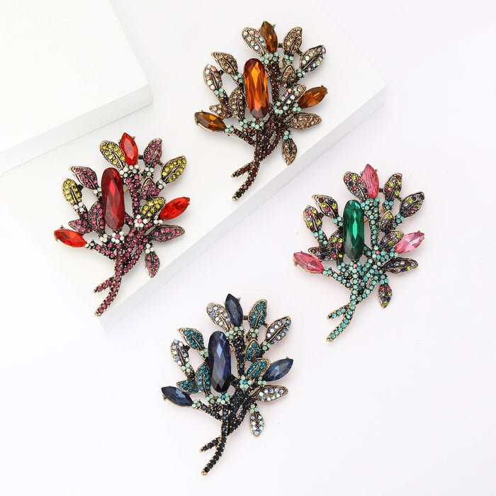 Alloy Rhinestone Vintage Flower Brooch Pin For Women's Apparel