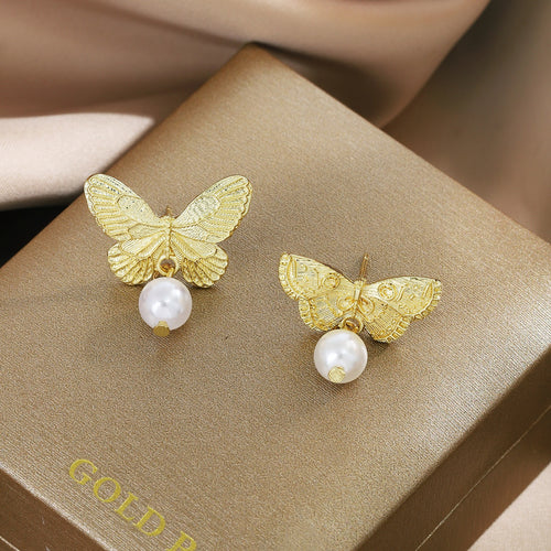 French Vintage Luxury Textured Alloy Metal 3D Asymmetric Butterfly Pearl Drop Stud Earrings
