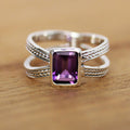 Niche Design Textured Twist Cross Ring High End Fashion Finger Jewelry For Women view 1