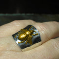Vintage Hammered Two Tone Animal Insect Pattern Wide Band Unisex Index Finger Ring Jewelry view 2
