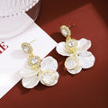 Elegant Korean Gold Alloy Rhinestone Crystal Shell Petal Tassel Drop Stud Luxury Vintage Earrings view 3