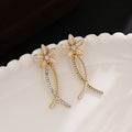 Elegant Floral Pearl Rhinestone Tassel Alloy Silver Needle Earrings For Women Light Luxury Summer Earrings view 2
