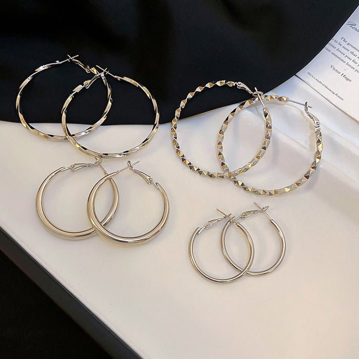 Chic Minimalist Alloy Round Hoop Earrings With Silver Posts, Geometric Summer Fashion Jewelry