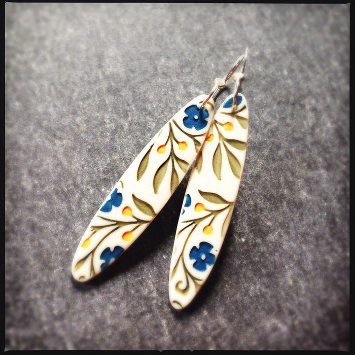 Creative Floral Long Bar Drop Hook Earrings For Women, European American Cross-Border Ear Jewelry