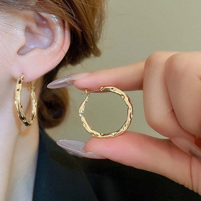 Chic Alloy Irregular Geometric Round Line Hoop Earrings With Silver Needle For Women