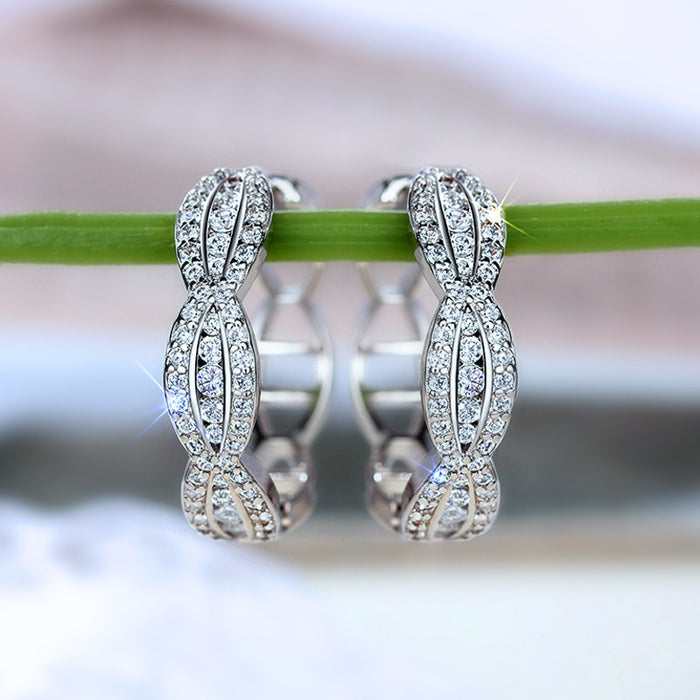 Light Luxury Twist Hollow Stud Hoop Earrings For Women Chain Detail Minimalist Fashion Jewelry