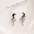 Elegant Women's Asymmetric Gradient Moon Star Rhinestone Alloy Bowknot Drop Stud Earrings view 3