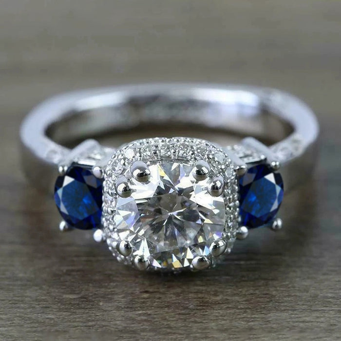 Vintage Inspired Geometric Ring For Women, Premium Fashion Finger Ring For Wedding Ceremony Props