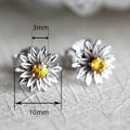Dubai Luxury Daisy Flower Stud Earrings, Delicate Small Fashion Night Market Ear Jewelry view 4