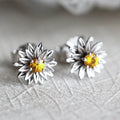 Dubai Luxury Daisy Flower Stud Earrings, Delicate Small Fashion Night Market Ear Jewelry view 6