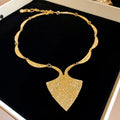 Vintage Alloy Embossed Geometric Stud Earrings And Necklace Jewelry Set French Elegant Clavicle Chain view 4