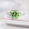 Square Inlaid Green Ring For Women, Light Luxury Engagement Gift Finger Jewelry view 2