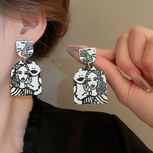 Acrylic Abstract Face Line Art Stud Earrings Black White Geometric Artistic Fashion Jewelry