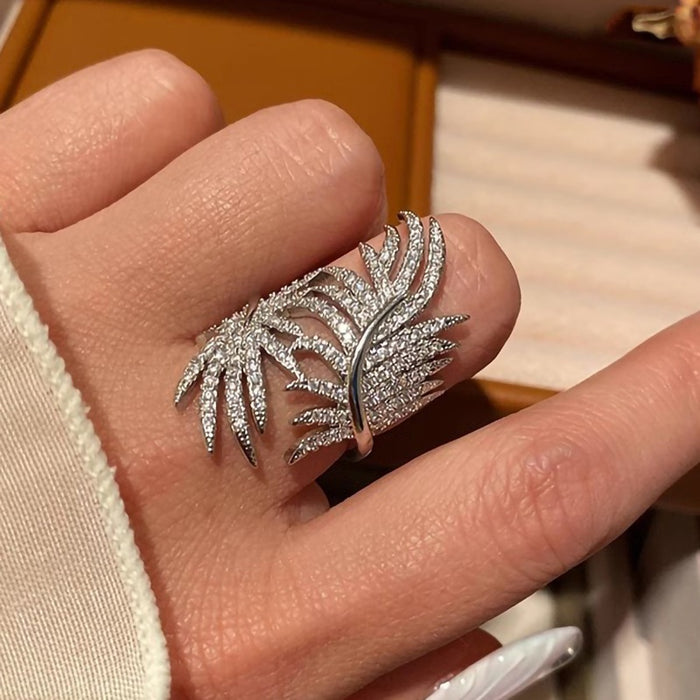 Trendy Banana Leaf Ring For Women With Inlaid Stones Banquet Statement Jewelry