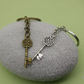 Metal Vintage Heart Keychain Retro Bag Charm Key Ring view 4