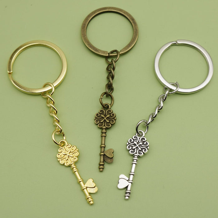 Metal Vintage Heart Keychain Retro Bag Charm Key Ring