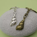 Zinc Alloy Conch Shell Keychain Ocean Bag Charm view 4