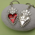 Metal Gothic Heart Wing Keychain Gift view 3