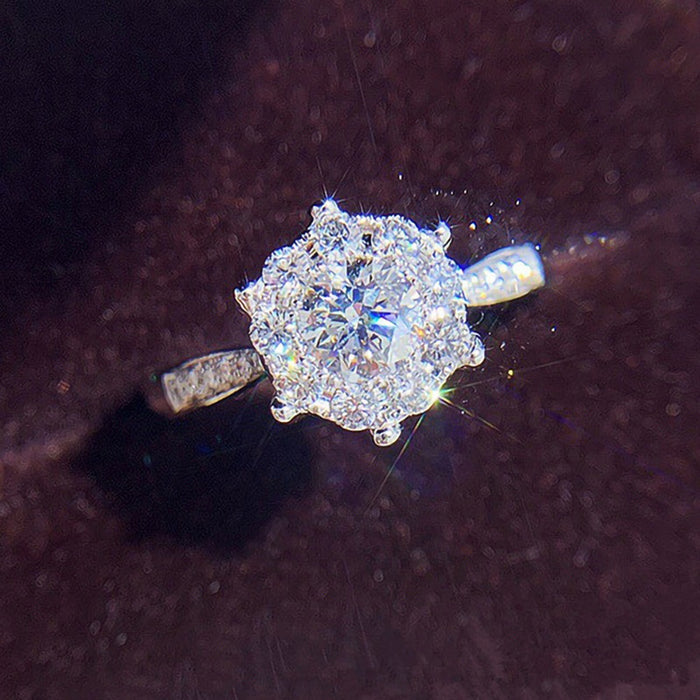 Premium Snowflake Zircon Inlaid Women's Ring, Sparkling Light Luxury Engagement Wedding Jewelry Gift