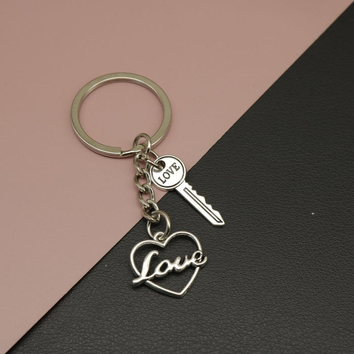 Metal Heart Key Keychain For Romantic Gift Bag Charm