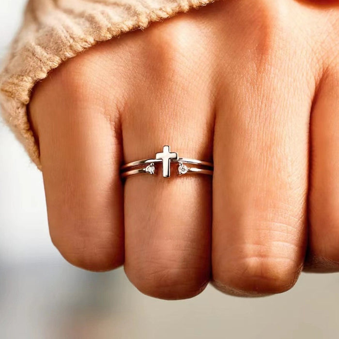 European American Designer Women's Ring, Inlaid Zircon Minimalist Fashion Statement Single Ring