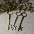 Metal Key Shape Keychain Bag Charm Key Ring view 3