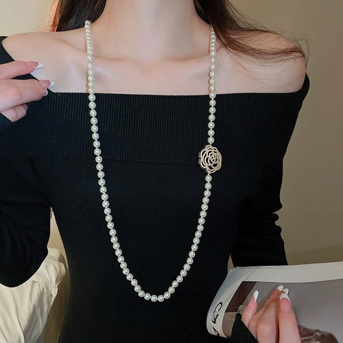 Faux Pearl Rhinestone Hollow Rose Flower Sweater Necklace Light Luxury Clavicle Jewelry For Women