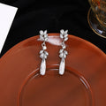 Elegant Luxury Korean Sparkling Wheat Leaf Crystal Rhinestone Teardrop Tassel Drop Earrings view 2