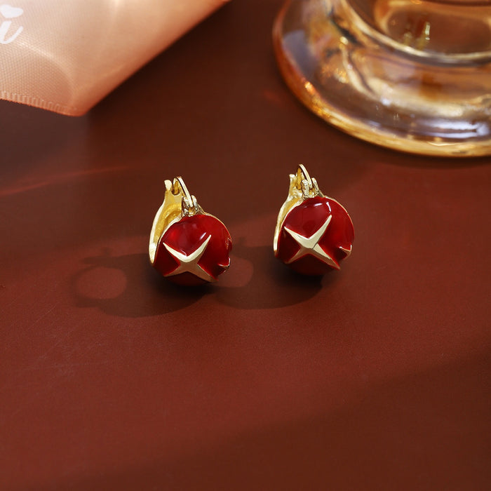 French Vintage Red Enamel Four-Point Star Gold Tone Alloy Huggie Hoop Luxury Basket Bag Earrings