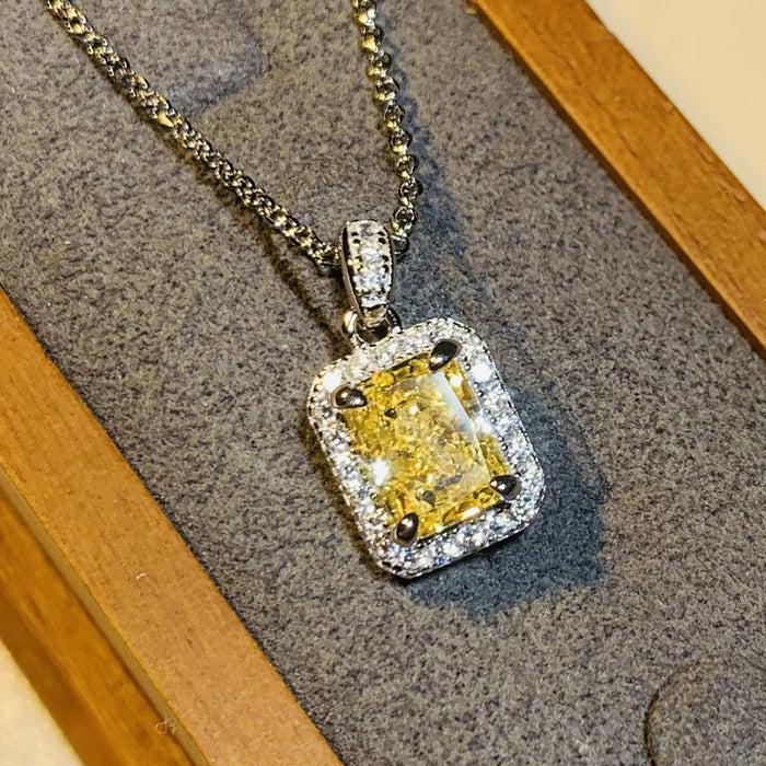 European Luxury Heavy Square Pendant Necklace, Elegant Princess Style Fashion Jewelry
