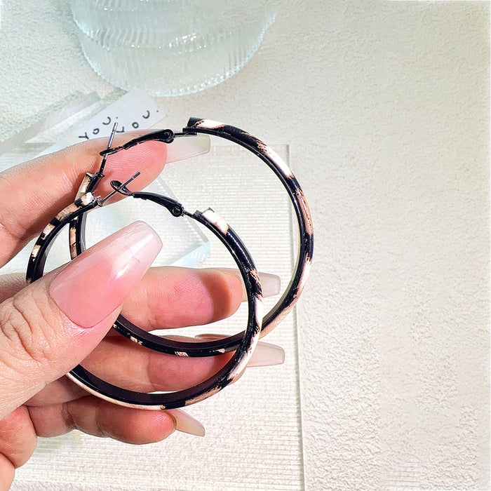 Vintage Leopard Print Enamel Alloy Large Hoop Ear Buckles For Women Elegant Hong Kong Style Earrings