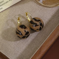 Vintage Maillard Leopard Print Acrylic Ball Bead Gold Tone Alloy Huggie Hoop Clip On Earrings view 2