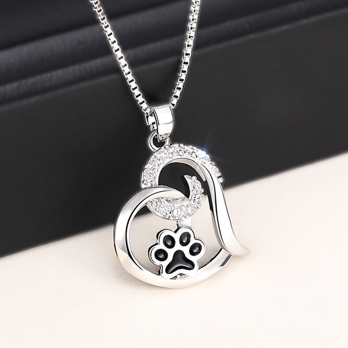 Cute Cat Paw Resin Heart Pendant Necklace, Creative Dog Paw Fashion Jewelry For Women
