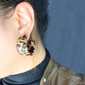 Vintage Leopard Print Faux Leather C-Shaped Pleated Hoop Studs For Women Fashion Party Earrings view 3