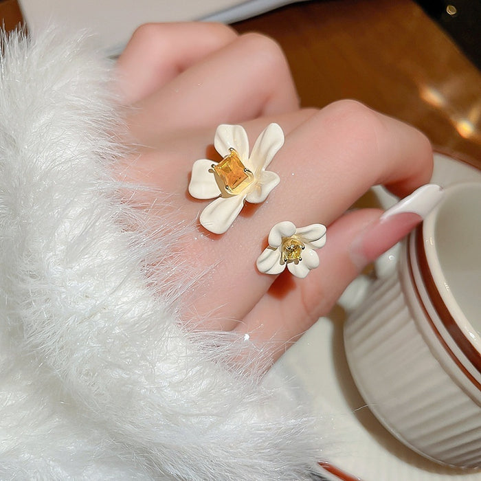 Gold Plated Copper Flower Petal Open Ring With Rhinestone Vintage Statement Design